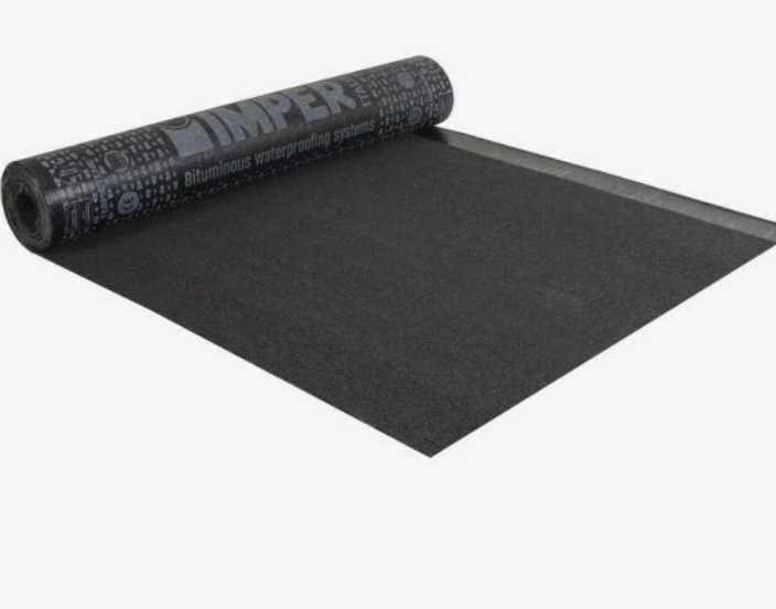 PARAGUM APP Bitumen Toplaag Gemineraliseerd 470K24, zwarte dakrol met een dikte van 4,3 mm en een lengte van 5 meter